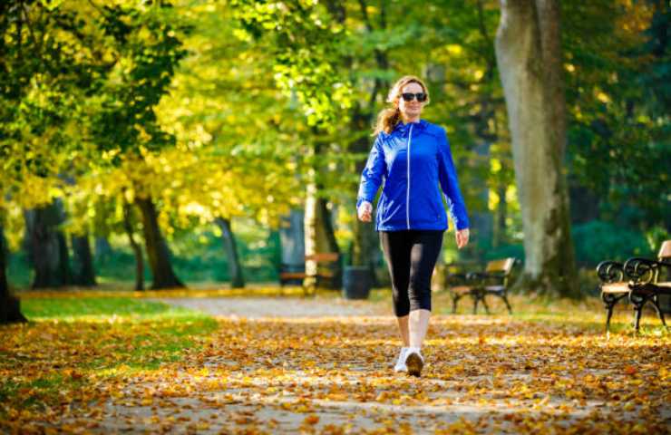 Camminata veloce al parco